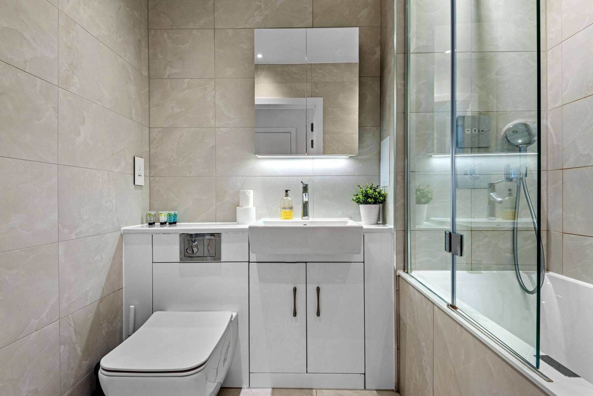 Londwell, Heart Of Notting Hill, Balcony Suite Luxury London Bagian luar foto