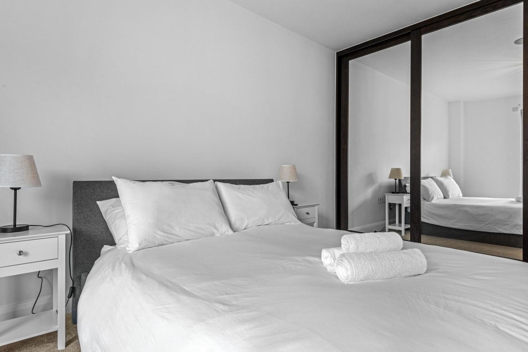 Londwell, Heart Of Notting Hill, Balcony Suite Luxury London Bagian luar foto